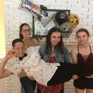 Meet your Posher, Julia